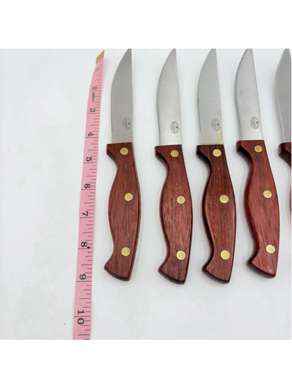 REVERE WARE 1801 Set of 8 STEAK KNIVES Serrated Stainless Wood Handles 9”